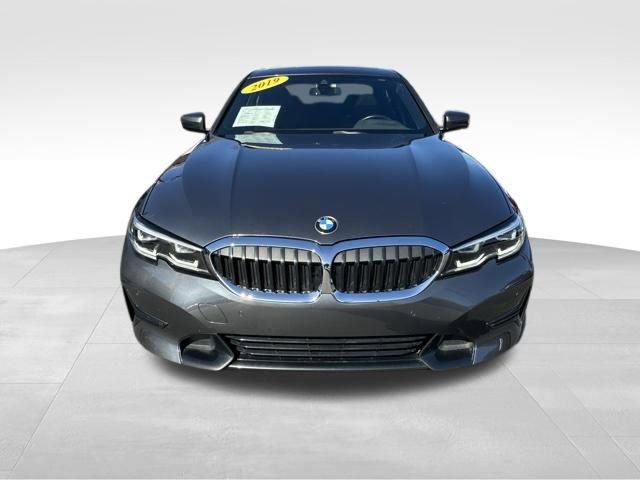 Used 2019 BMW 330i xDrive Sedan w/ Driving Assistance Package image 26