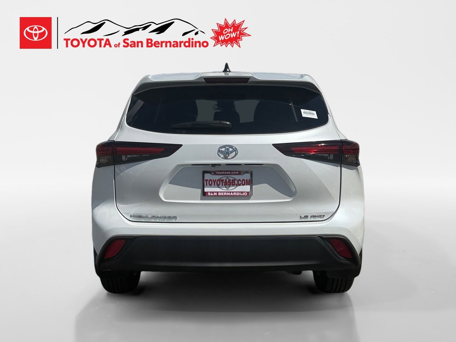 Certified 2024 Toyota Highlander LE image 4