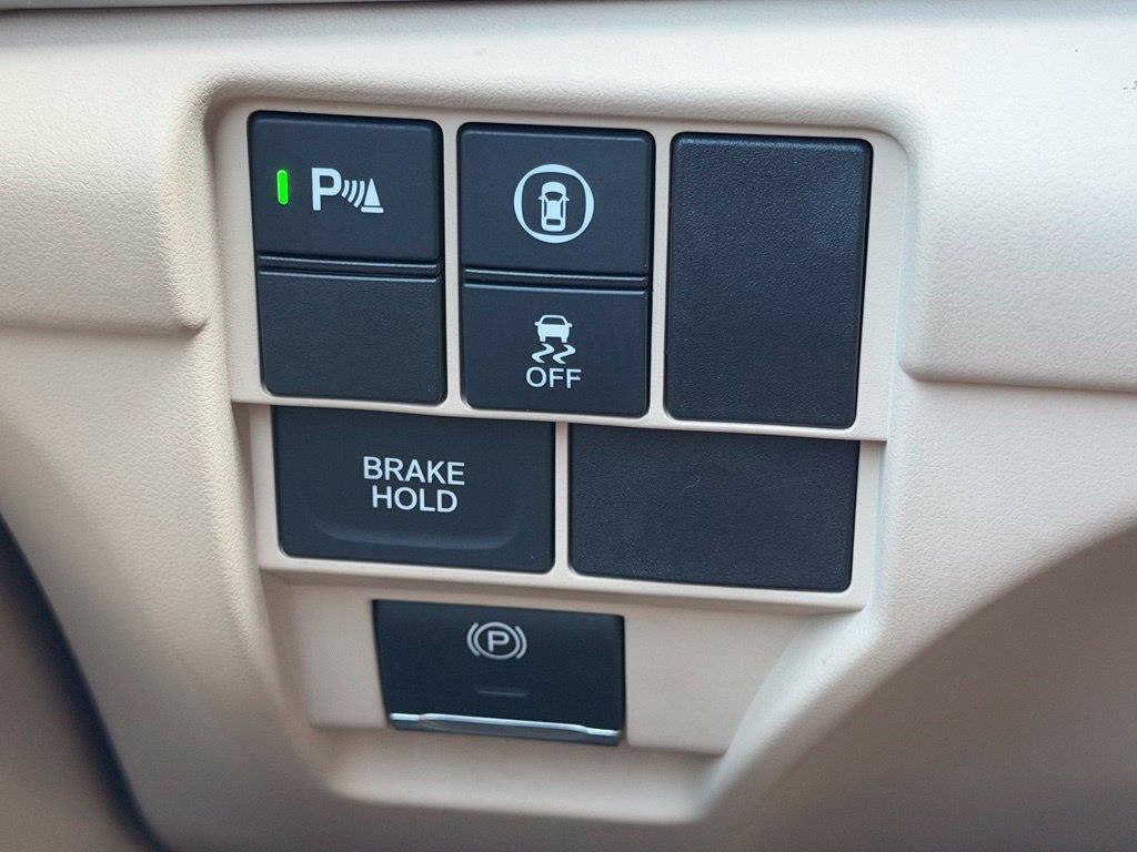 Used 2023 Acura RDX w/ Technology Package FWD image 21