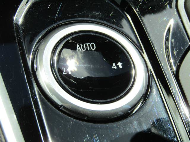 Used 2024 Chevrolet Colorado W/T w/ Safety Package AWD/4WD image 24