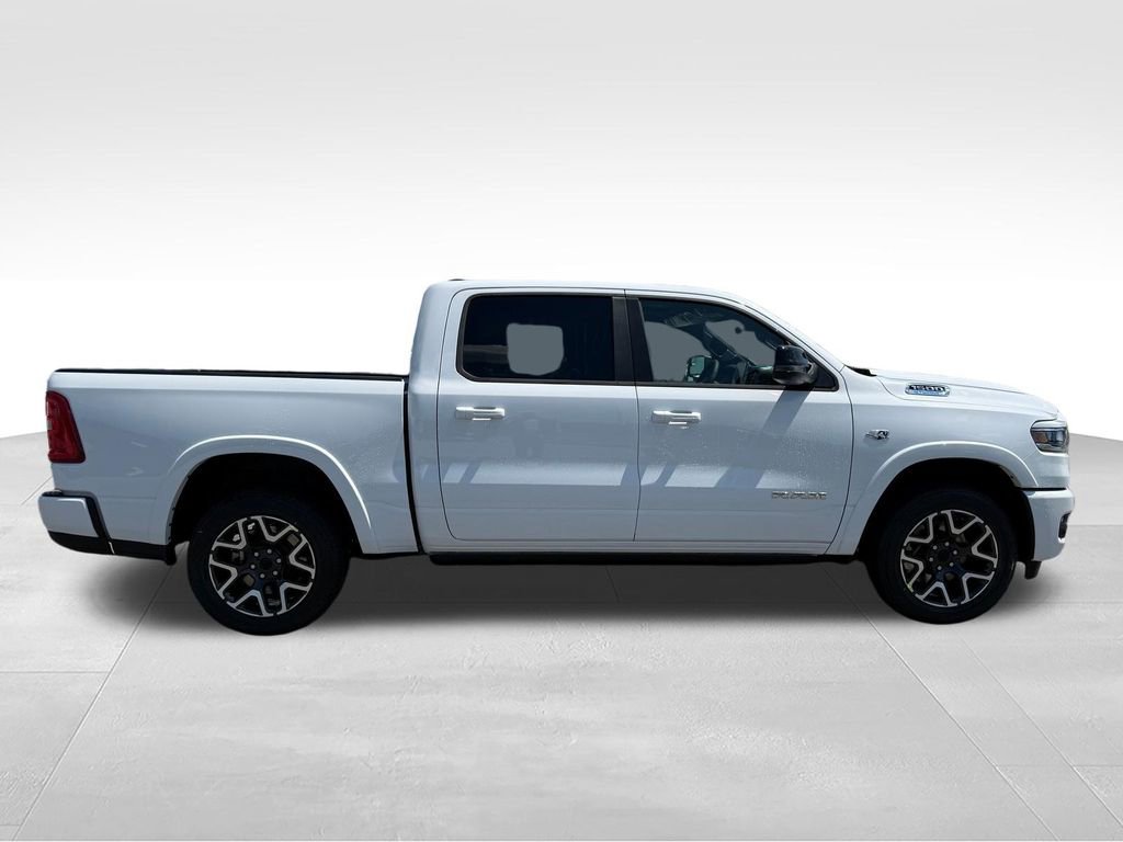 New 2026 RAM 1500 Laramie AWD/4WD image 7