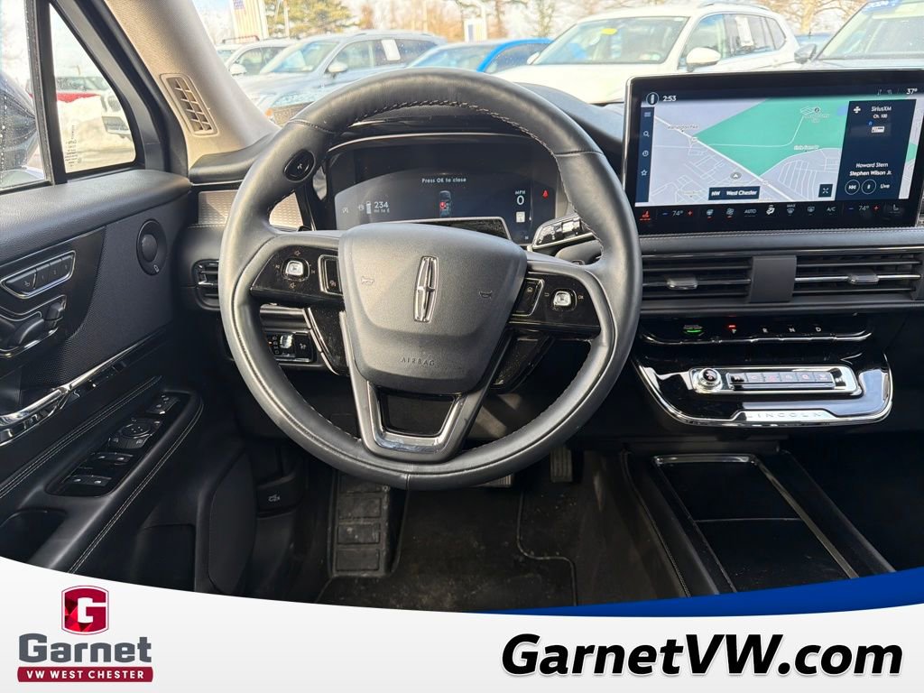 Used 2023 Lincoln Corsair Reserve w/ Equipment Group 202A image 14