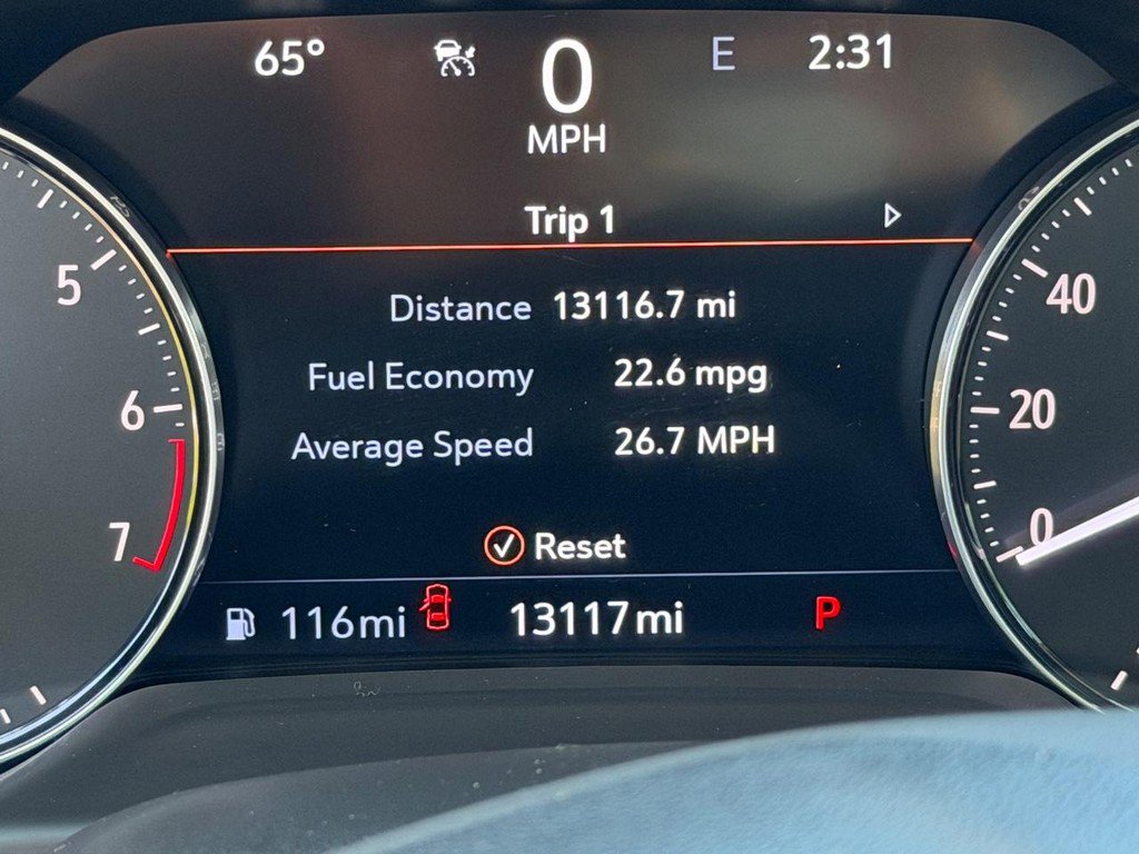 Used 2023 Buick Envision Avenir image 22