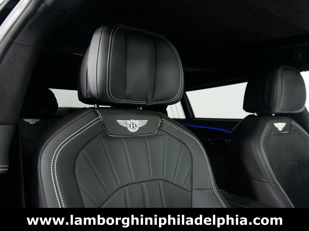 Used 2024 Bentley Flying Spur V8 image 36