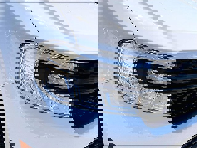 Used 2023 Ford Maverick XL image 27