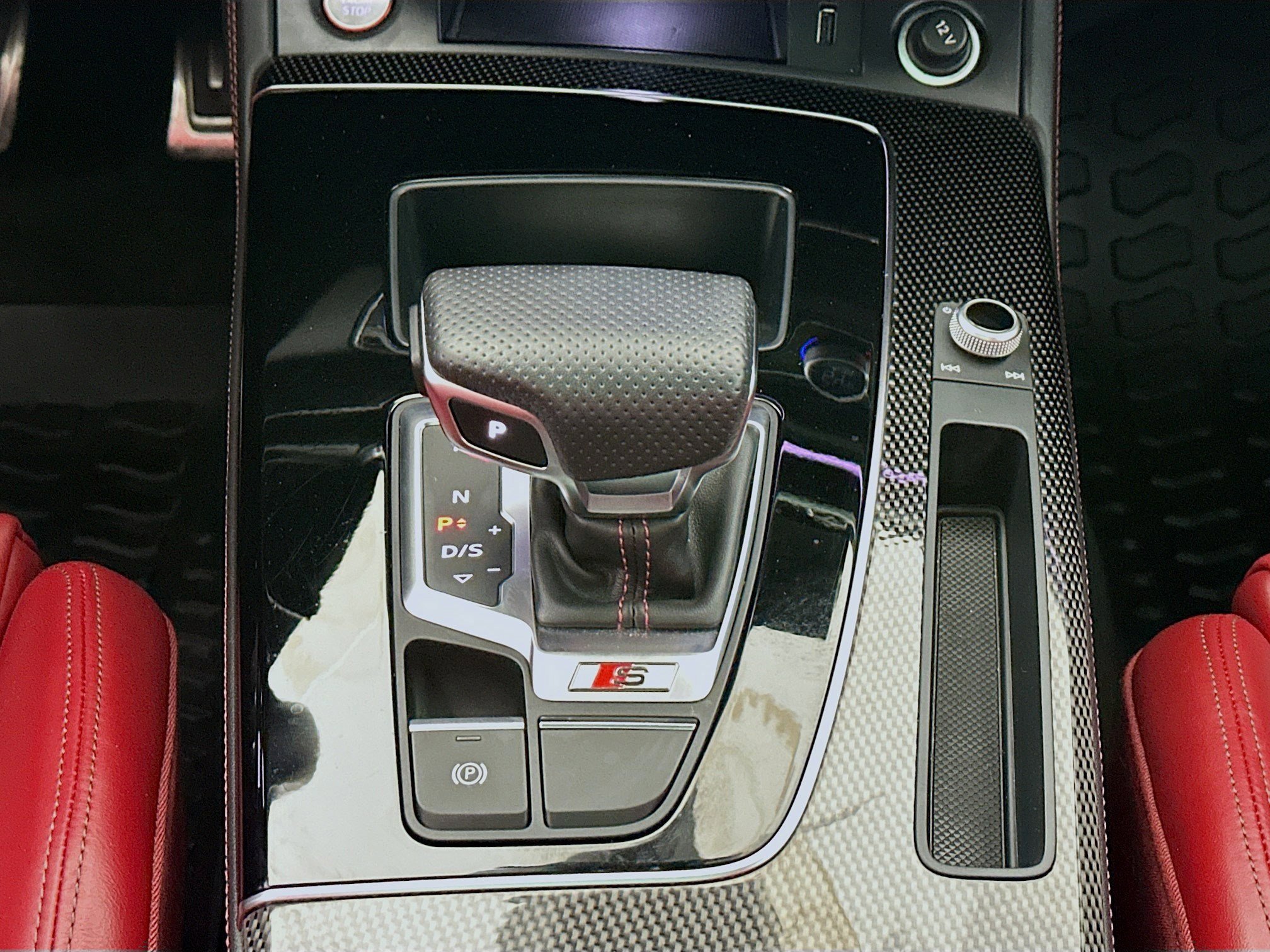 Used 2023 Audi SQ5 Prestige w/ Prestige Package image 14