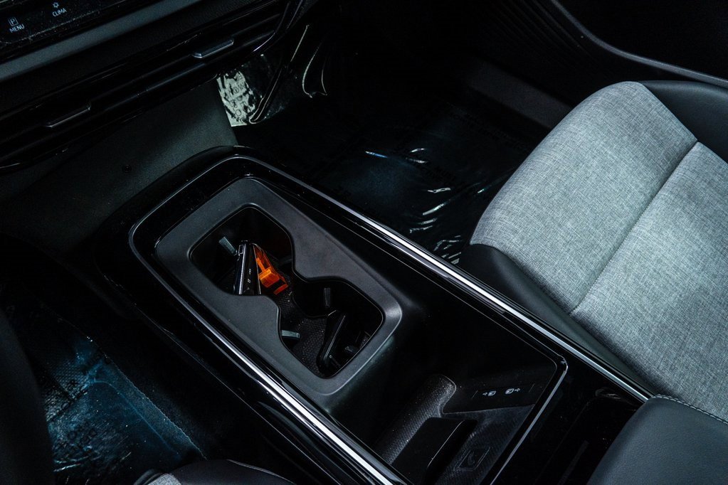 Used 2023 Volkswagen ID.4 Pro image 19