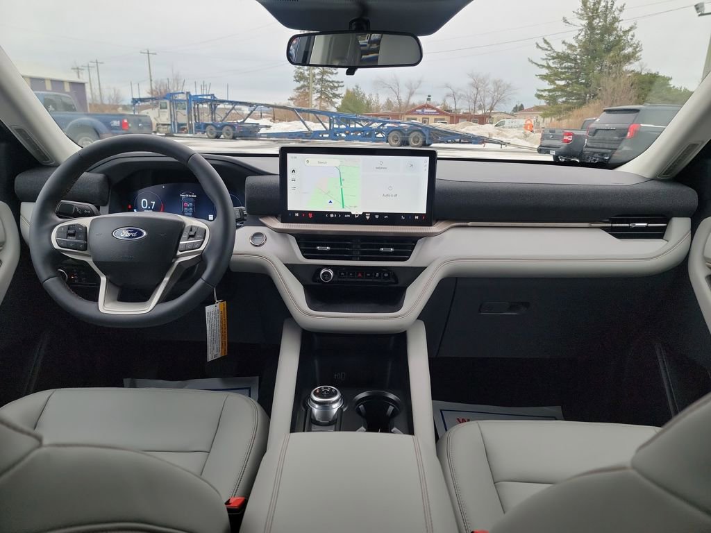 New 2026 Ford Explorer Active w/ Active Comfort Package AWD/4WD image 12