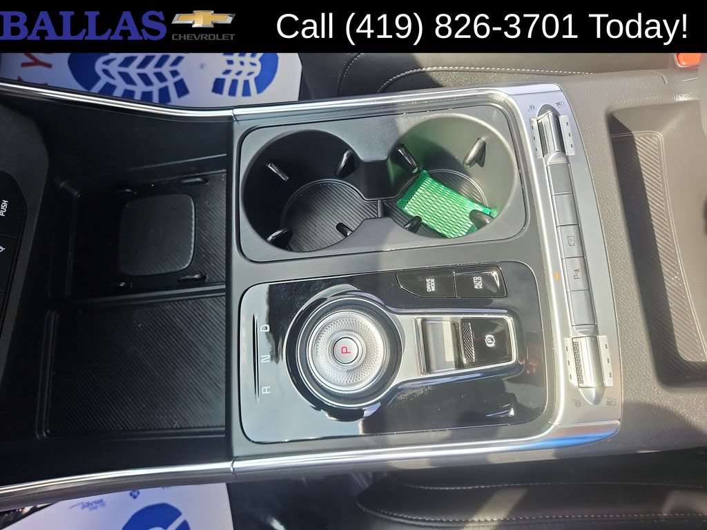 Used 2026 Kia Carnival SX w/ SX Dark Edition Package FWD image 18