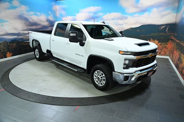 Used 2025 Chevrolet Silverado 2500 LT w/ Convenience Package