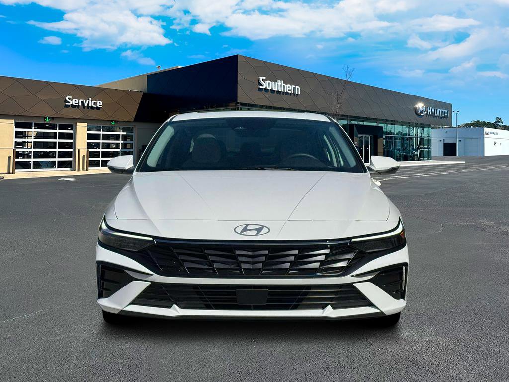 New 2026 Hyundai Elantra Limited image 13