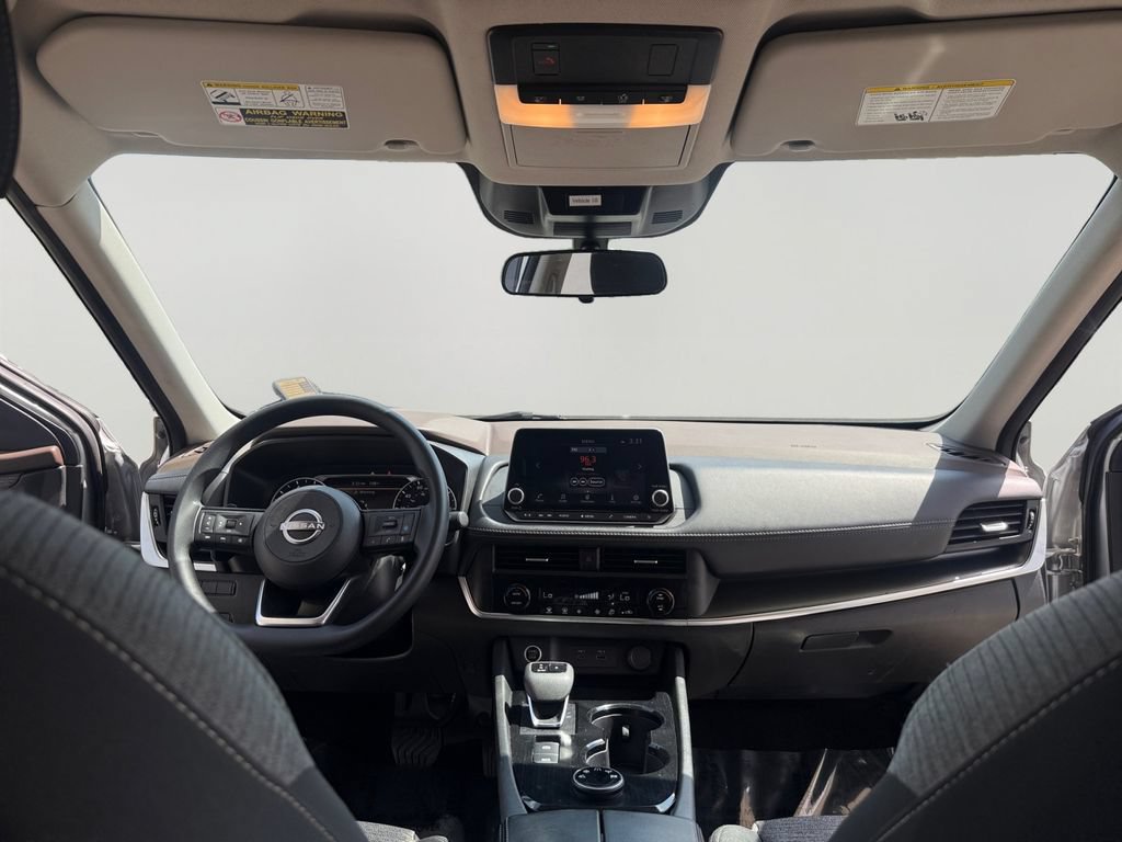 Used 2023 Nissan Rogue SV AWD/4WD image 10