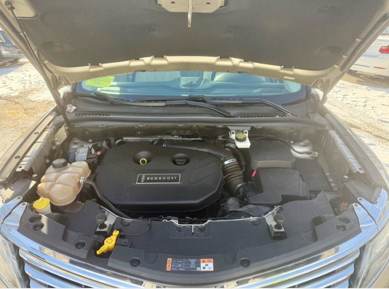 Used 2015 Lincoln MKC AWD w/ Equipment Group 102A Reserve image 31