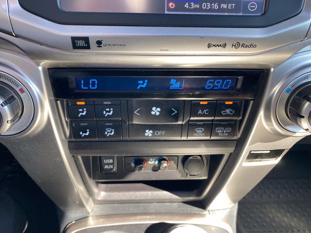 Used 2017 Toyota 4Runner Limited AWD/4WD image 22