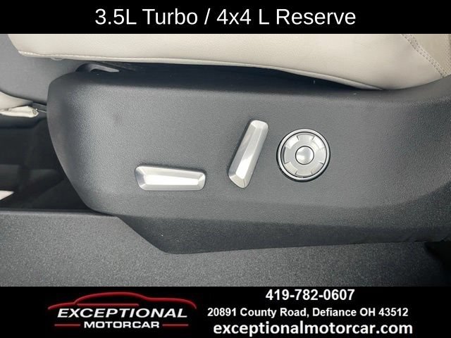 Used 2025 Lincoln Navigator L Reserve AWD/4WD image 35