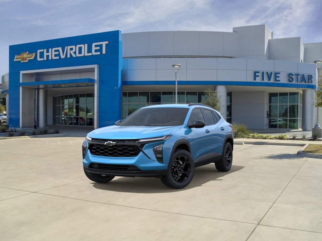 New 2026 Chevrolet Trax LT w/ Driver Confidence Package FWD image 8