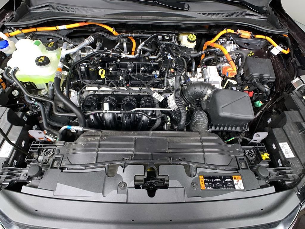 New 2023 Ford Escape SE w/ PHEV Premium Package FWD image 37