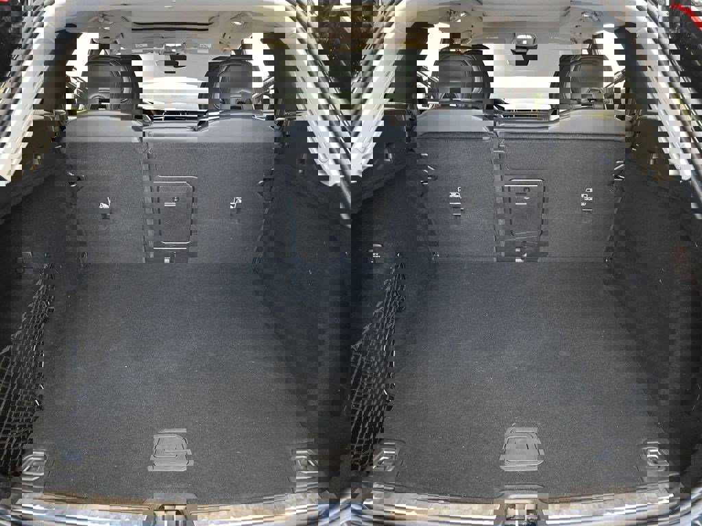 Used 2023 Volvo XC60 B5 Ultimate AWD/4WD image 11