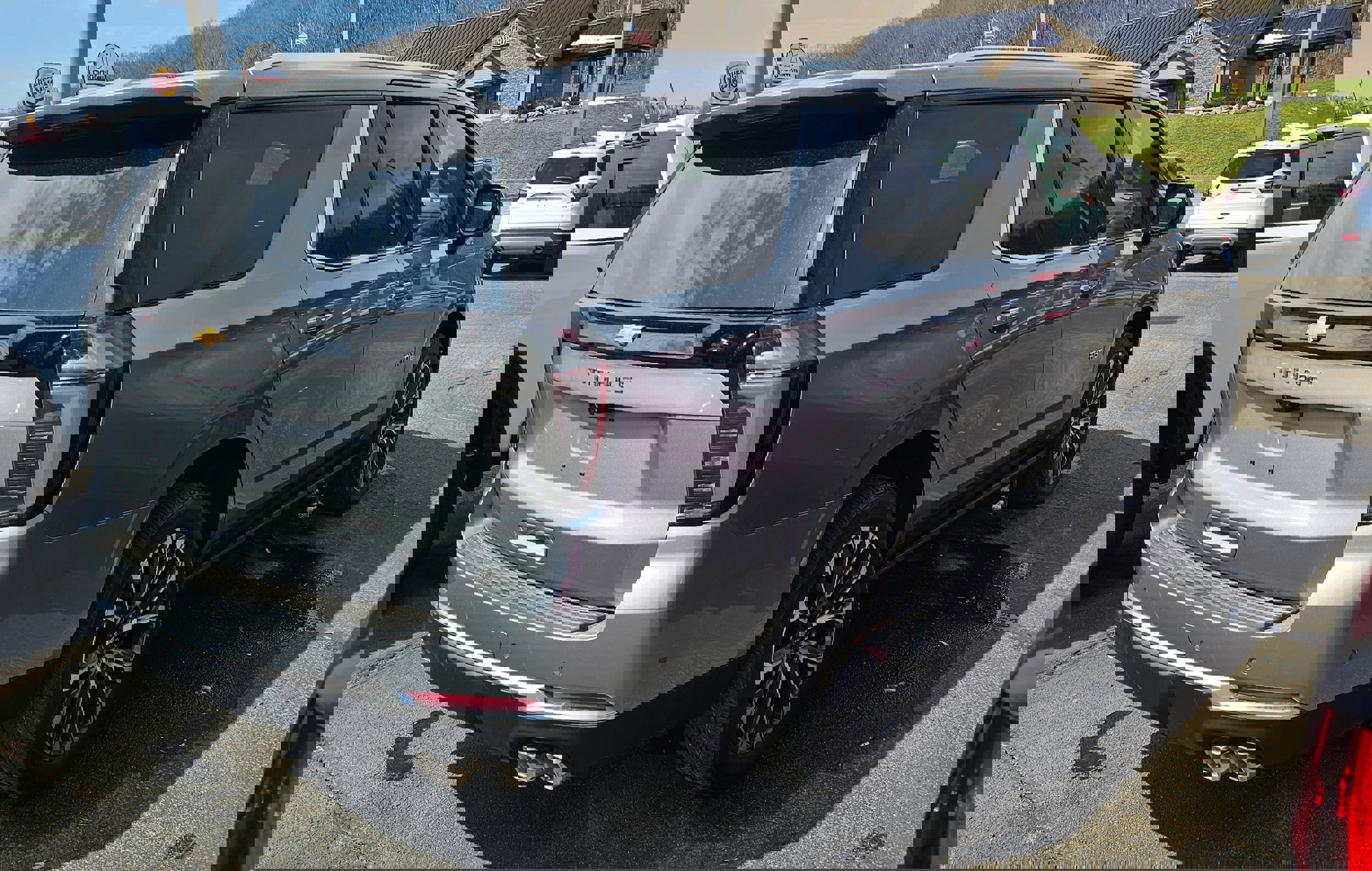 New 2026 Chevrolet Tahoe High Country image 4