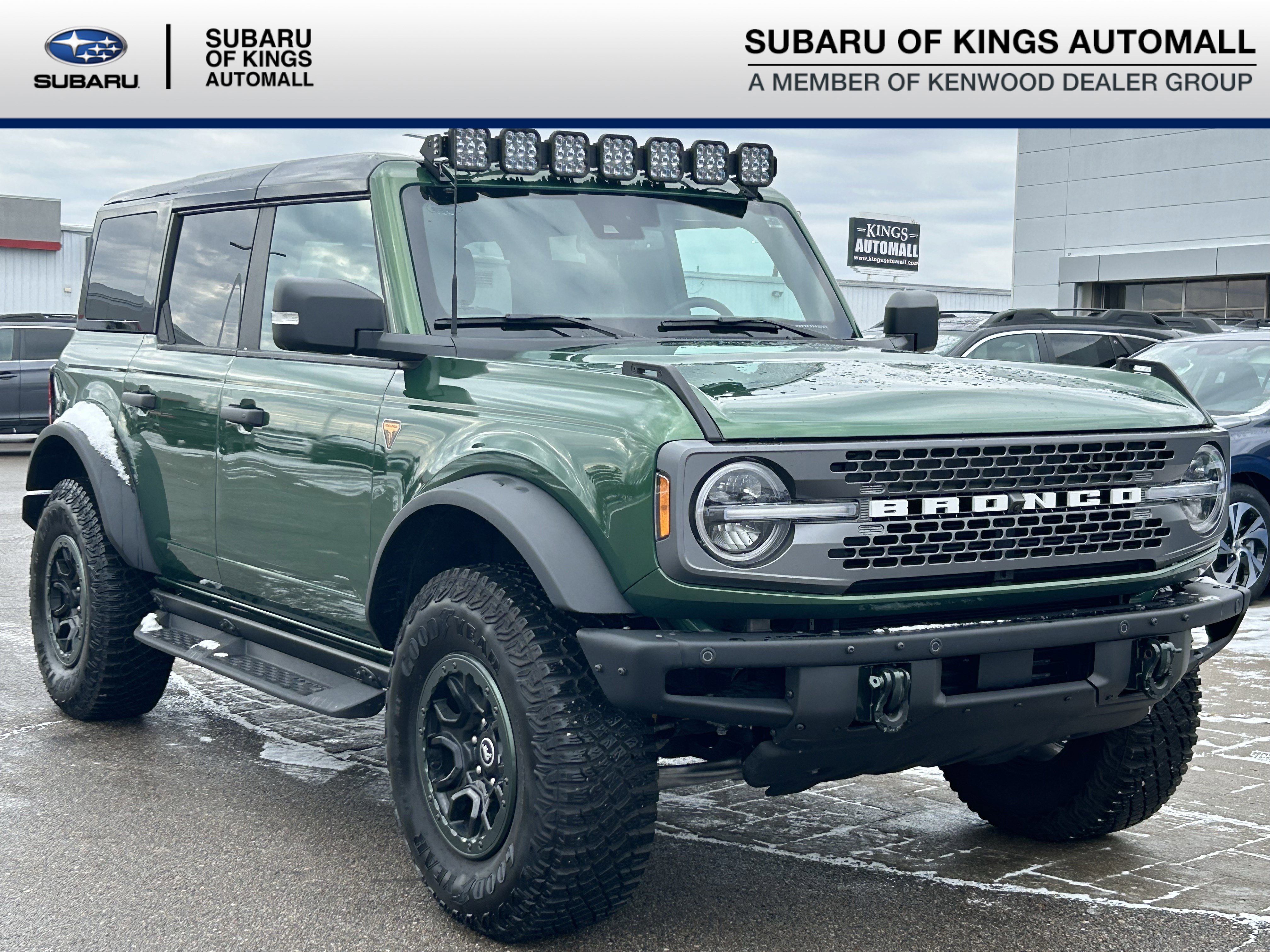 Used 2024 Ford Bronco Badlands image 1