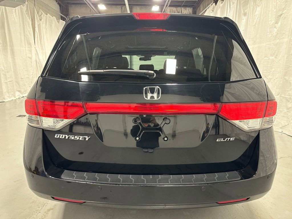 Used 2016 Honda Odyssey Touring Elite image 6
