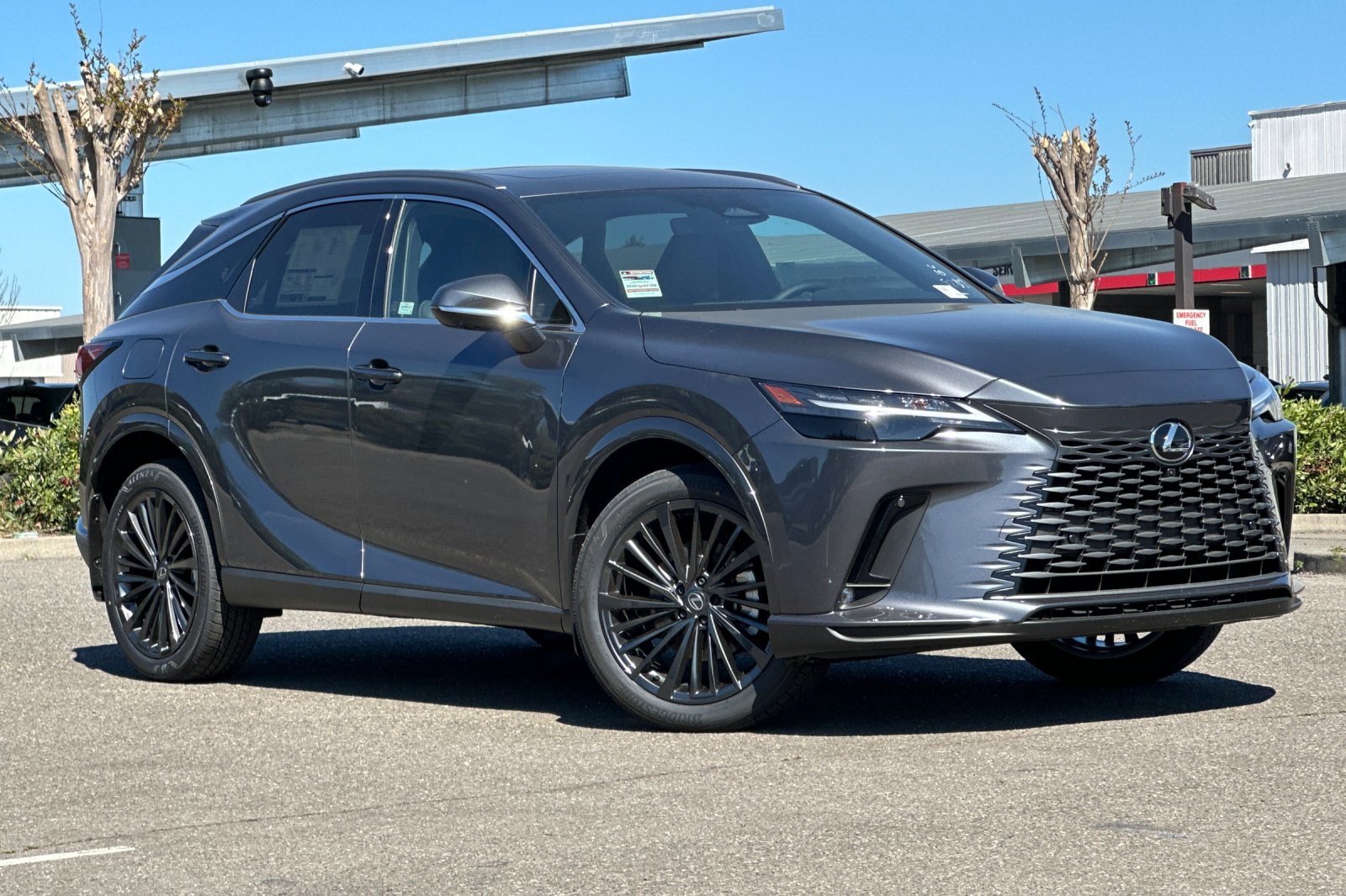 New 2026 Lexus RX 450h AWD image 2