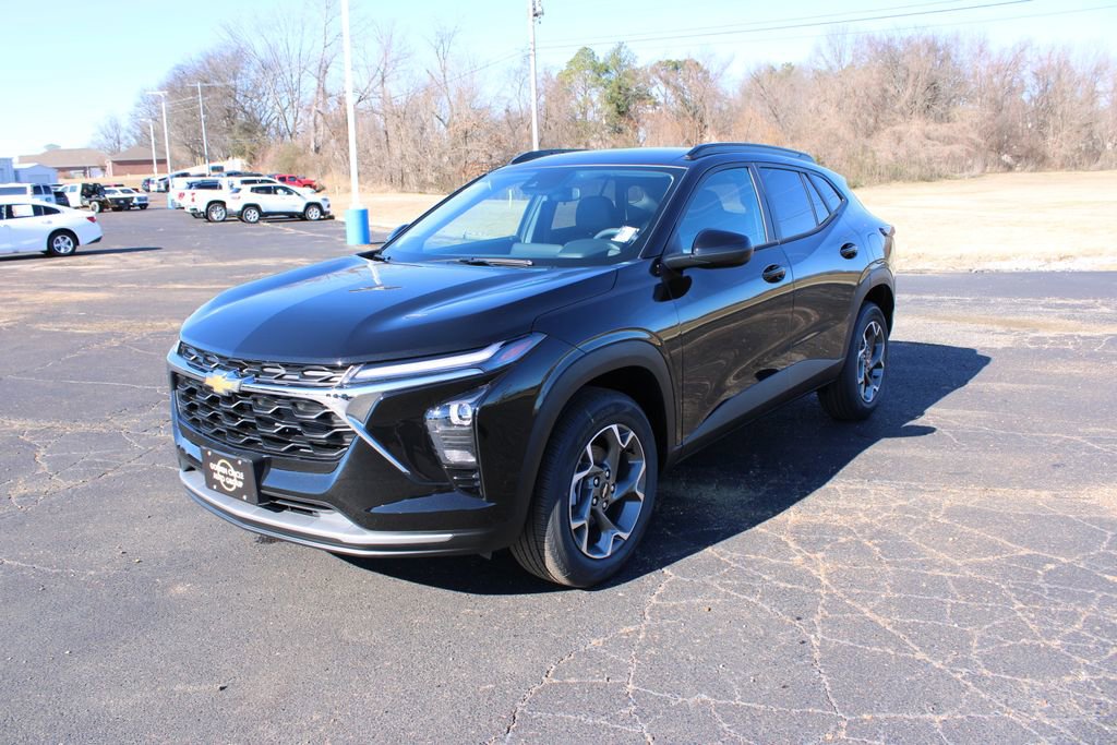 New 2026 Chevrolet Trax LT image 4