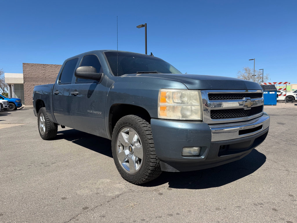 Used 2011 Chevrolet Silverado 1500 LT w/ All-Star Edition image 3