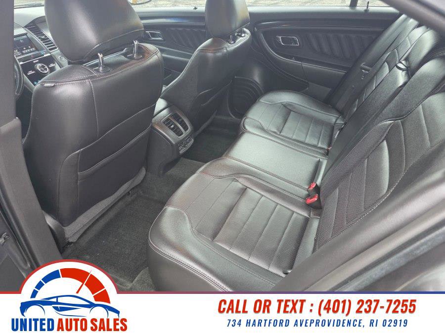 Used 2015 Ford Taurus SHO w/ Equipment Group 401A image 10