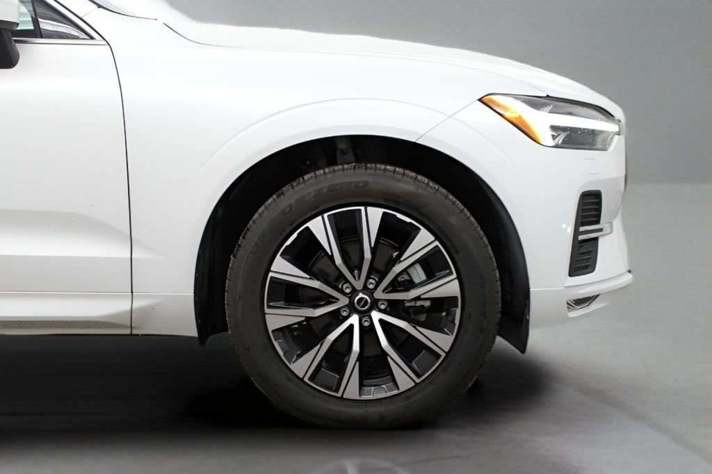 Used 2023 Volvo XC60 B5 Core w/ Climate Package AWD/4WD image 43