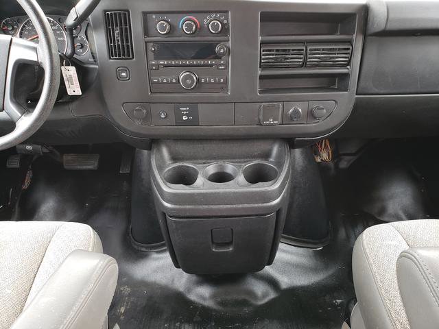 Used 2015 Chevrolet Express 2500 image 13