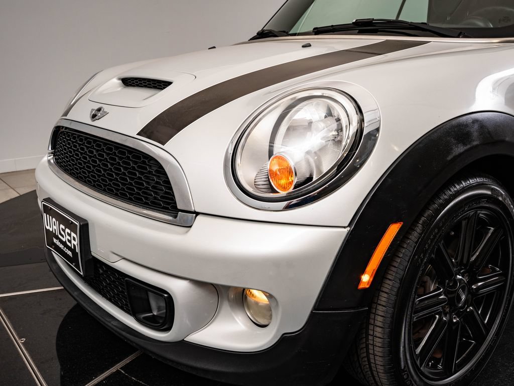 Used 2014 MINI Cooper S FWD image 15