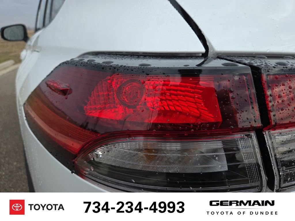 New 2026 Toyota Corolla Cross L image 18