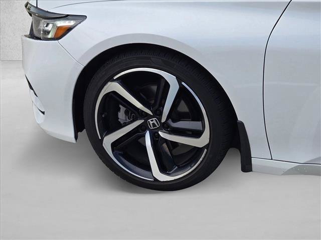 Used 2018 Honda Accord Sport image 23
