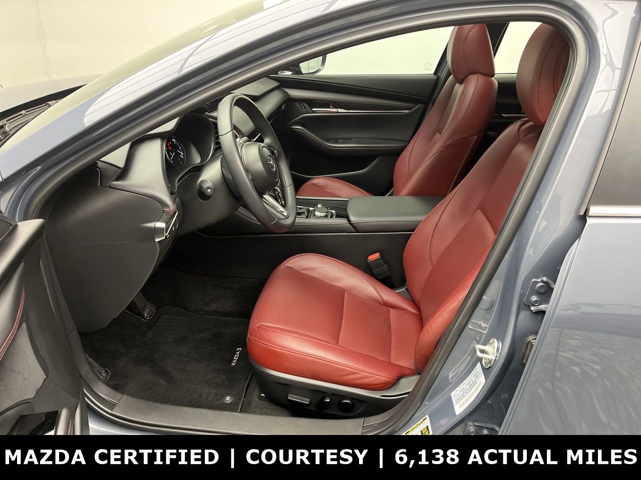 Certified 2025 MAZDA MAZDA3 Carbon image 3