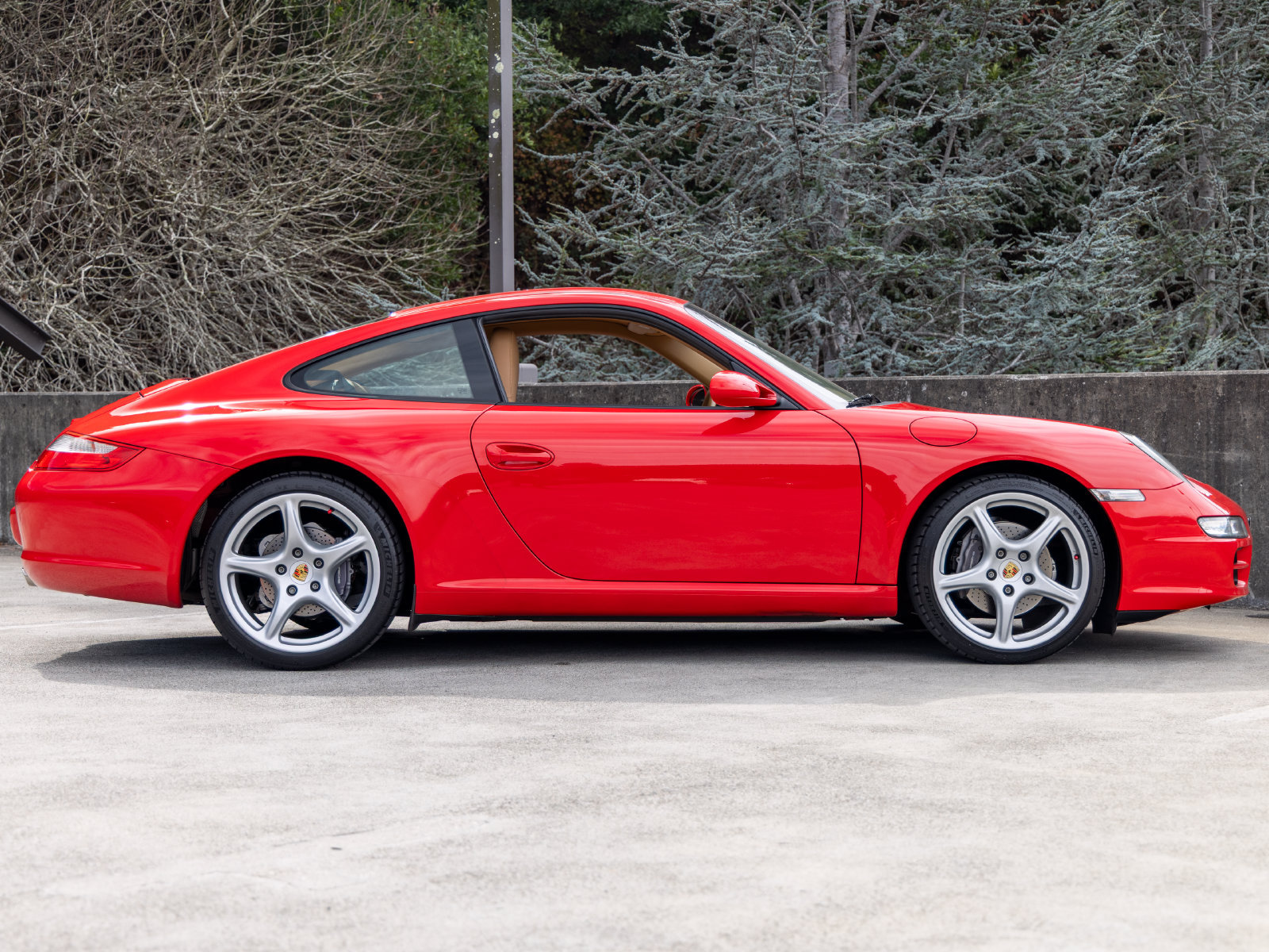 Used 2005 Porsche 911 Carrera RWD image 12