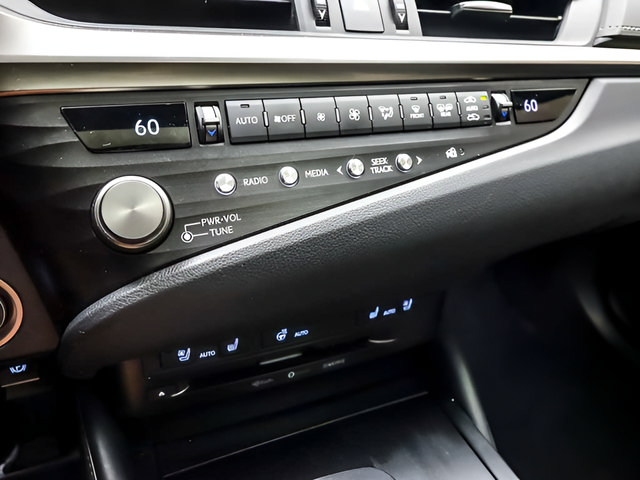 Used 2021 Lexus ES 250 w/ Premium Package AWD/4WD image 19