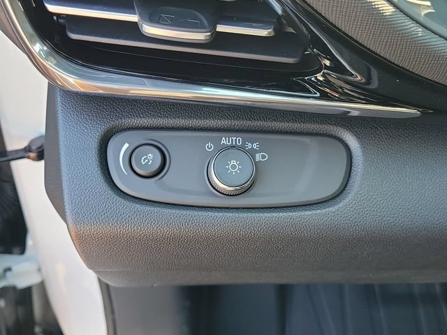 New 2026 Buick Envista Sport Touring w/ Convenience I Package FWD image 21