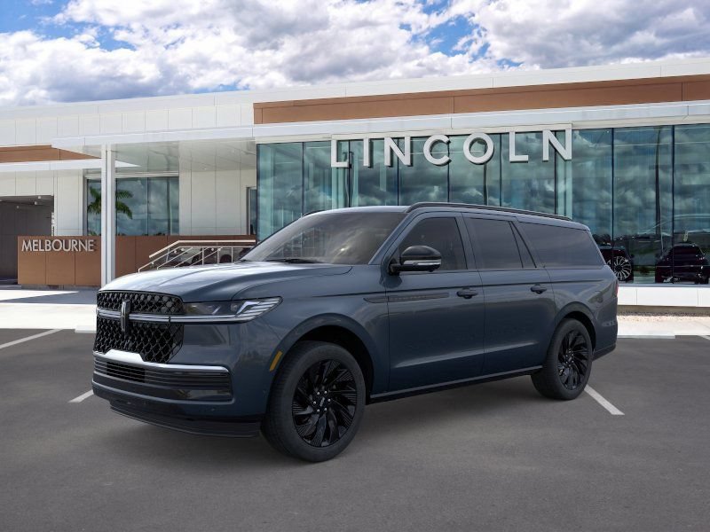 New 2026 Lincoln Navigator L Reserve w/ Jet Appearance Package AWD/4WD image 1