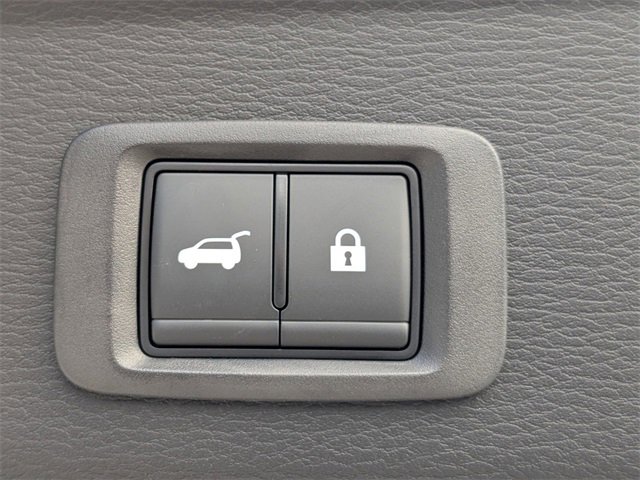 New 2025 Mitsubishi Outlander SE image 15