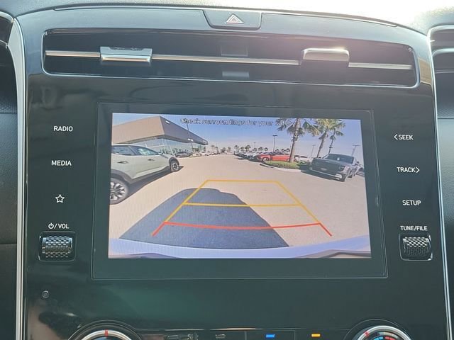 Certified 2024 Hyundai Tucson SE FWD image 9