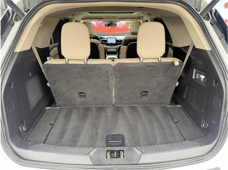 Used 2020 Ford Explorer Limited w/ Class III Trailer Tow Package image 25