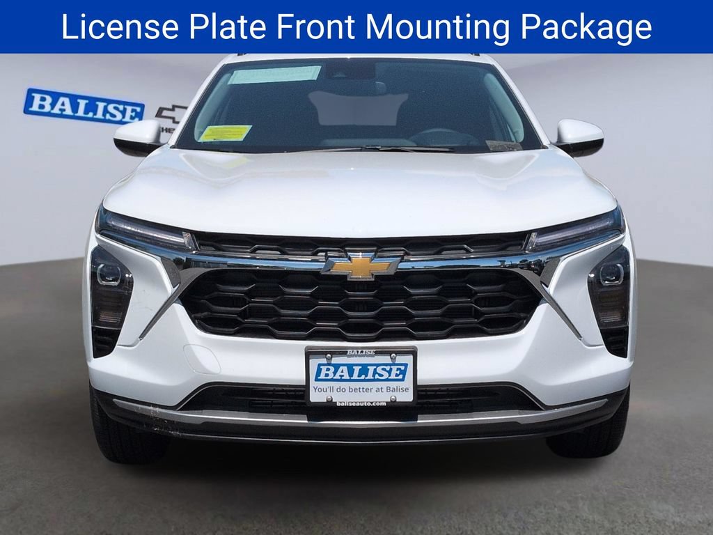New 2026 Chevrolet Trax LT w/ Sunroof Package FWD image 8