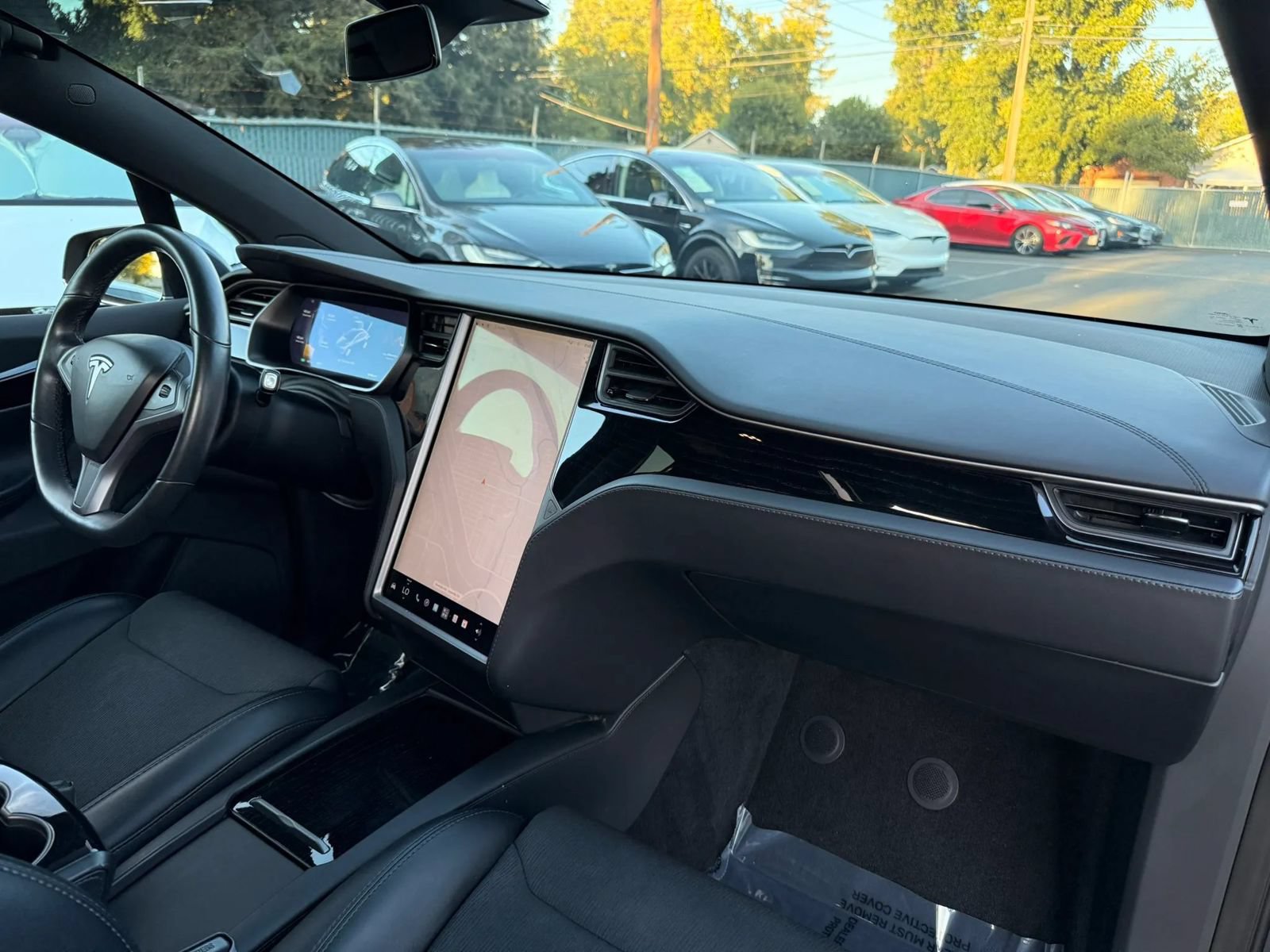 Used 2018 Tesla Model X 75D AWD/4WD image 15