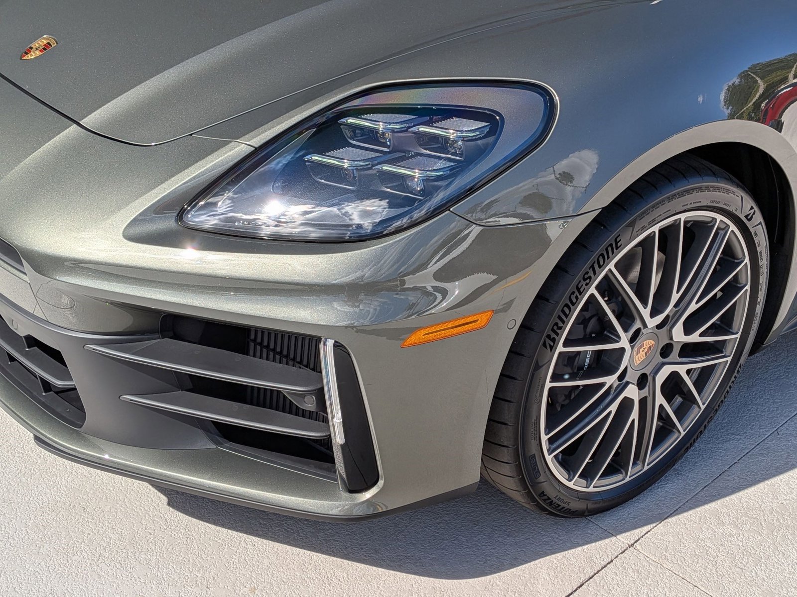 New 2026 Porsche Panamera image 12