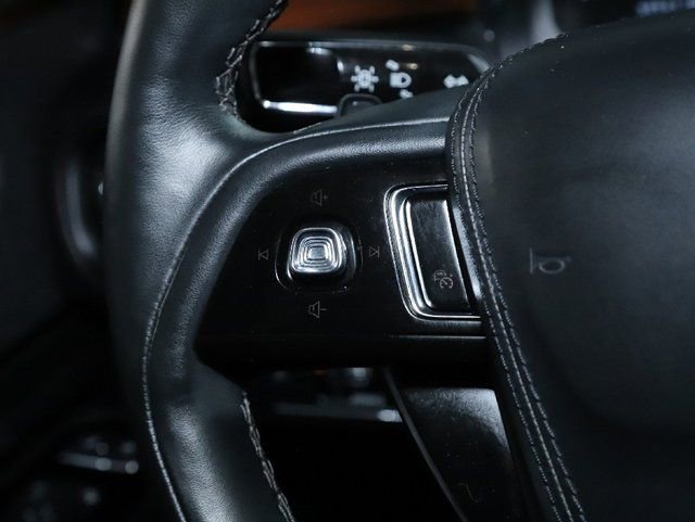 Certified 2023 Lincoln Aviator Reserve w/ Equipment Group 201A image 25