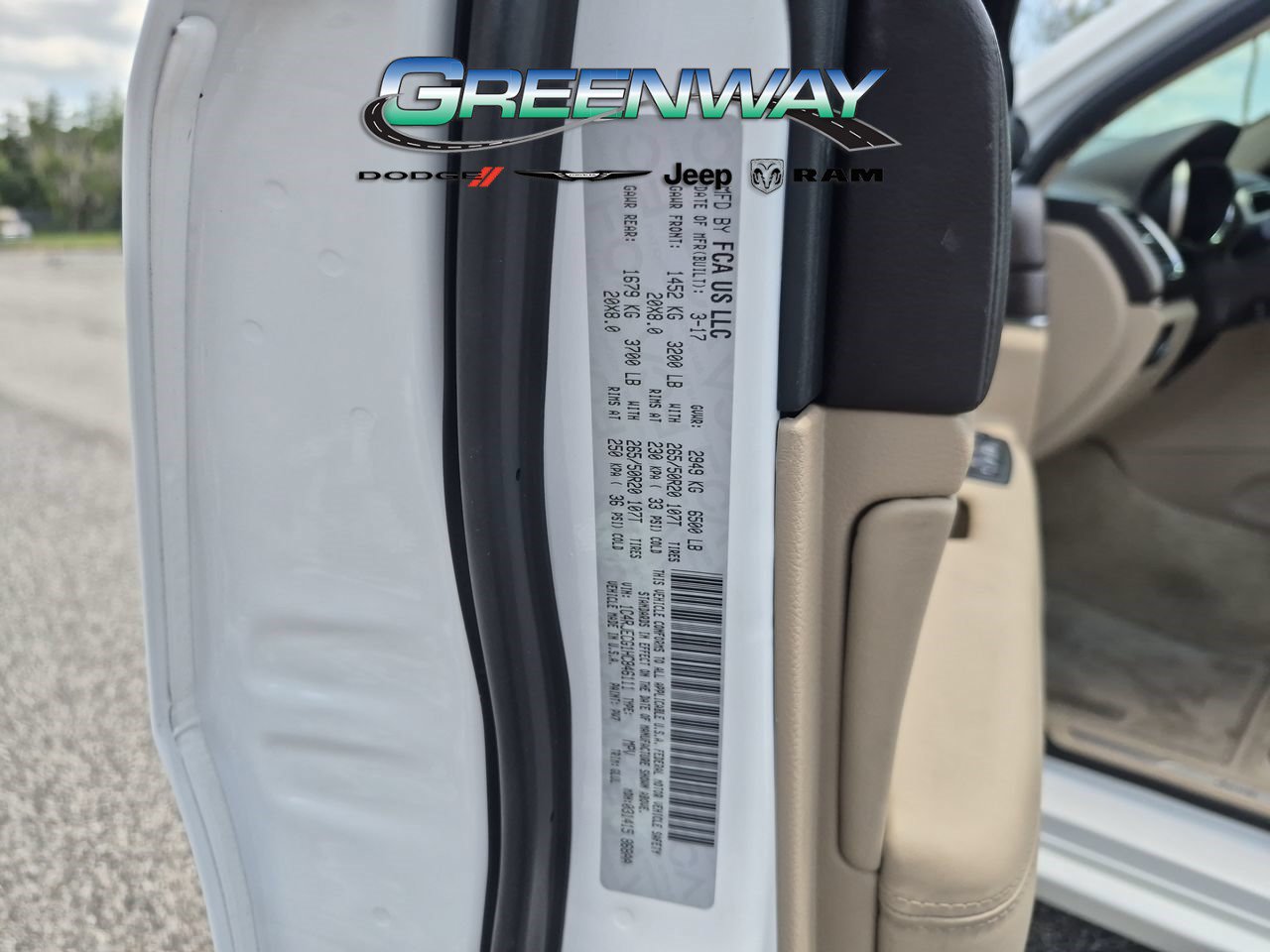 Used 2017 Jeep Grand Cherokee Overland RWD image 33