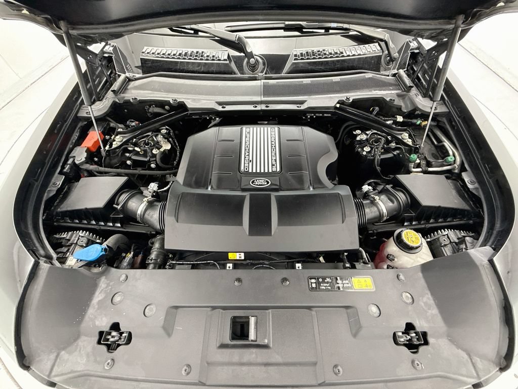 Certified 2023 Land Rover Defender 110 V8 AWD/4WD image 28
