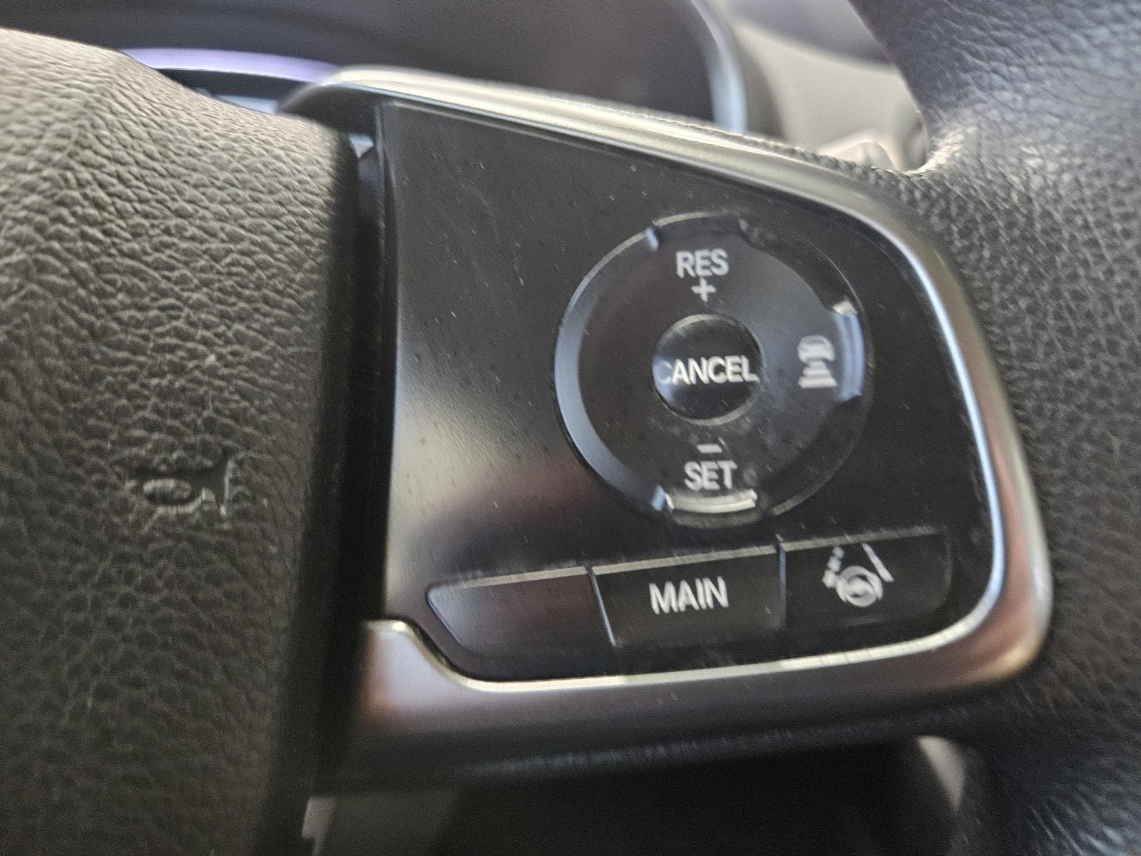 Used 2018 Honda CR-V EX image 28