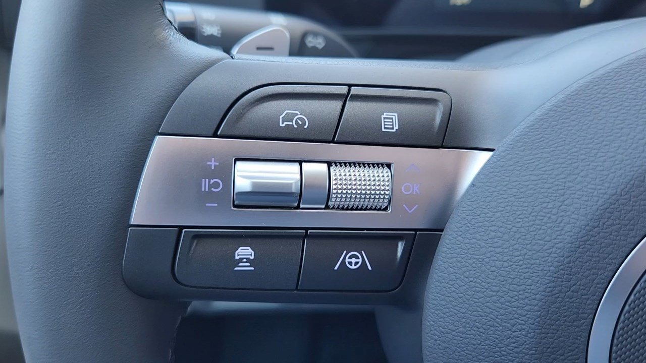 New 2026 Hyundai Kona SEL Premium image 11